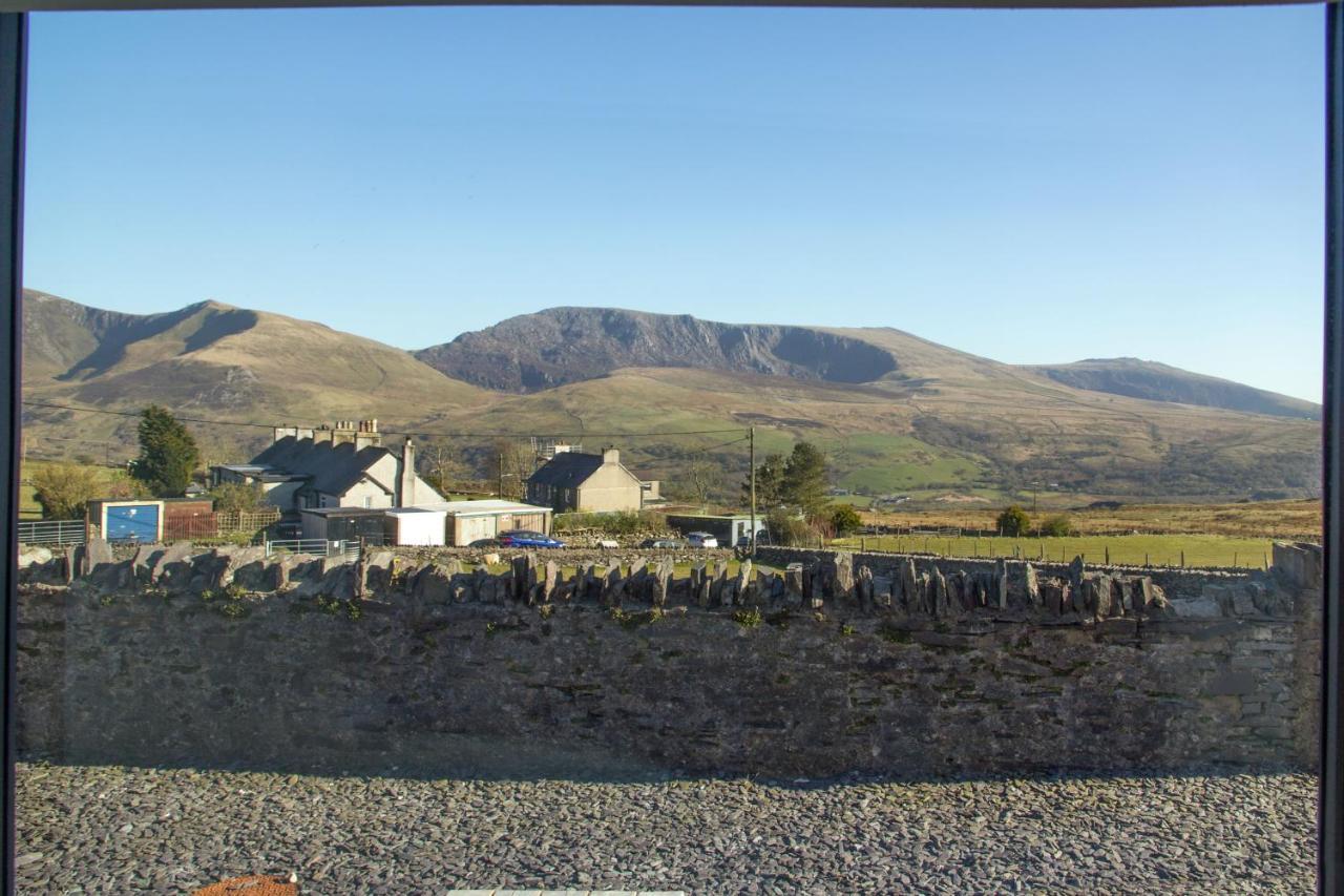 Canolfan Y Fron Nantlle Экстерьер фото